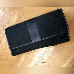 Coach Black Signature Pattern Wallet